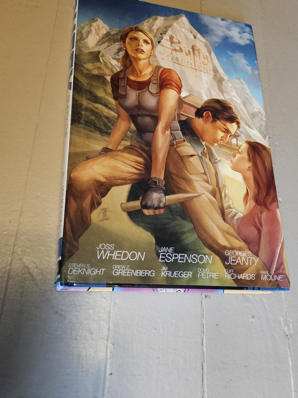 Buffy the Vampire Slayer Season 8 Library Edition Volume 3